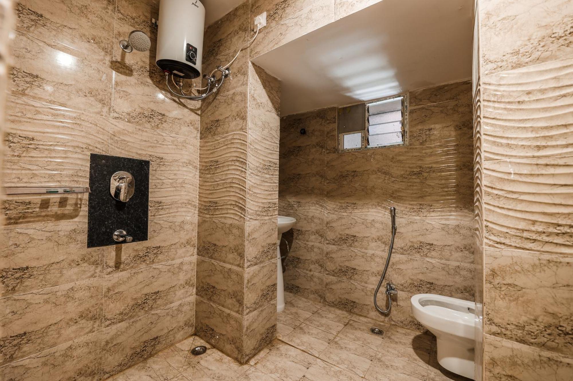 Hotel Holiday Express Kalküta Dış mekan fotoğraf